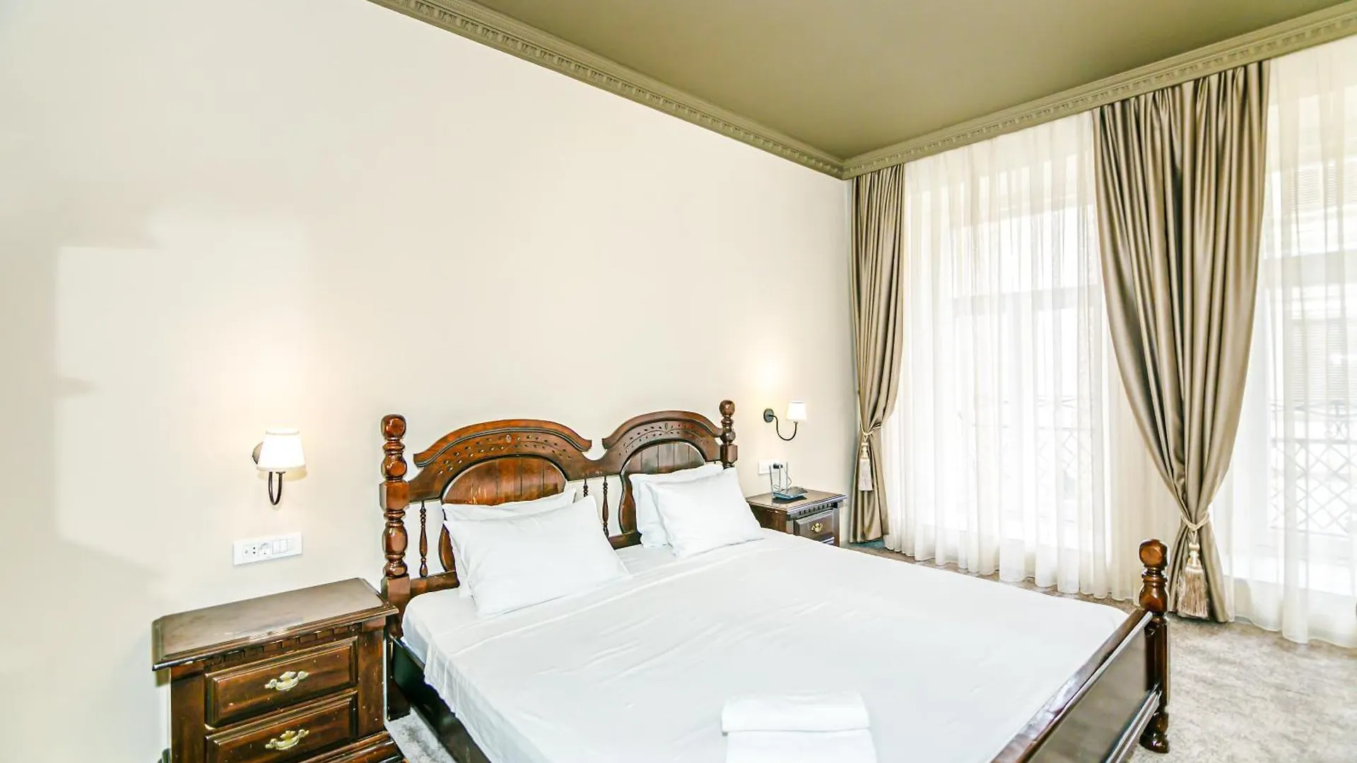 Natavan Apartment By Art Club Baku