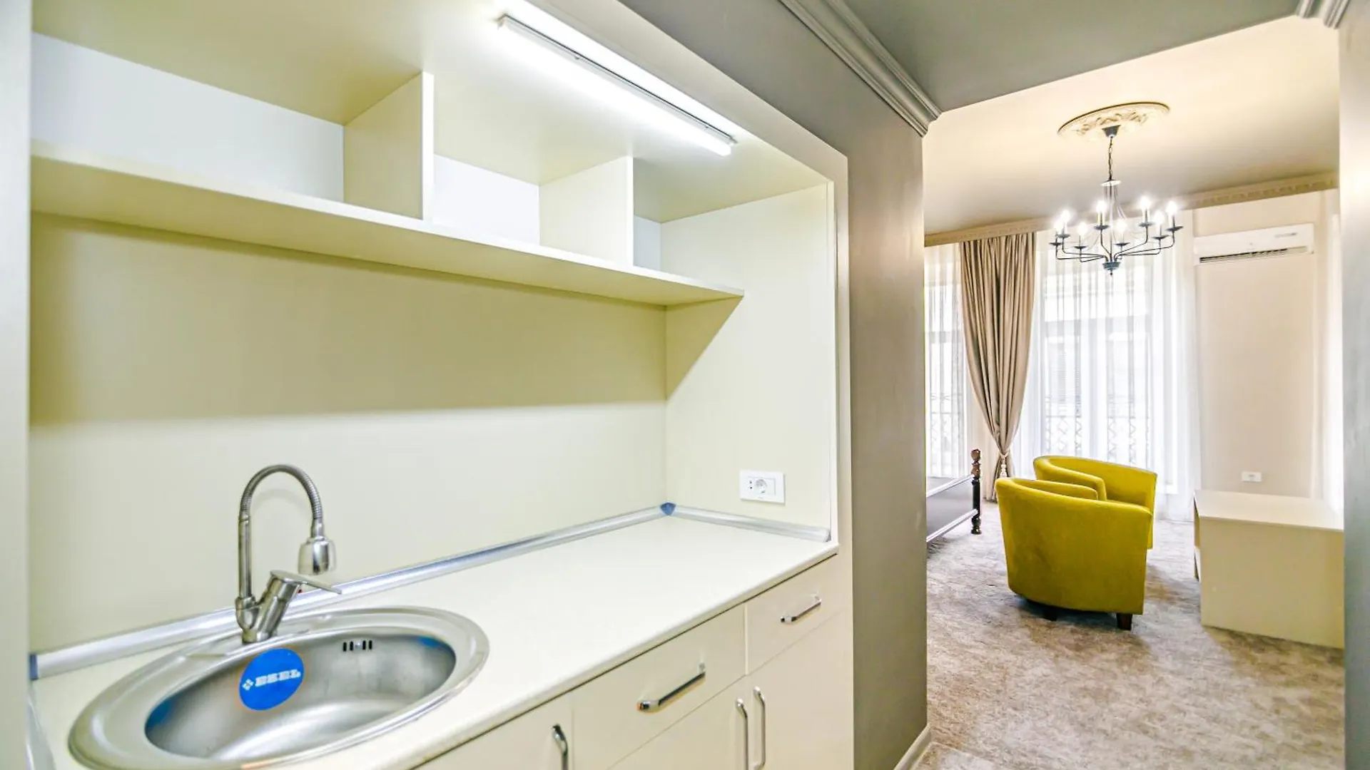 Natavan Apartment By Art Club Baku